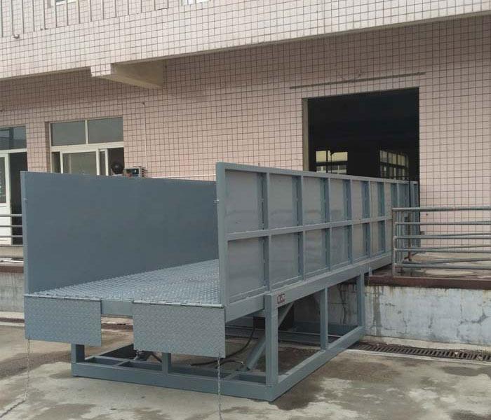 红河升降卸猪台
